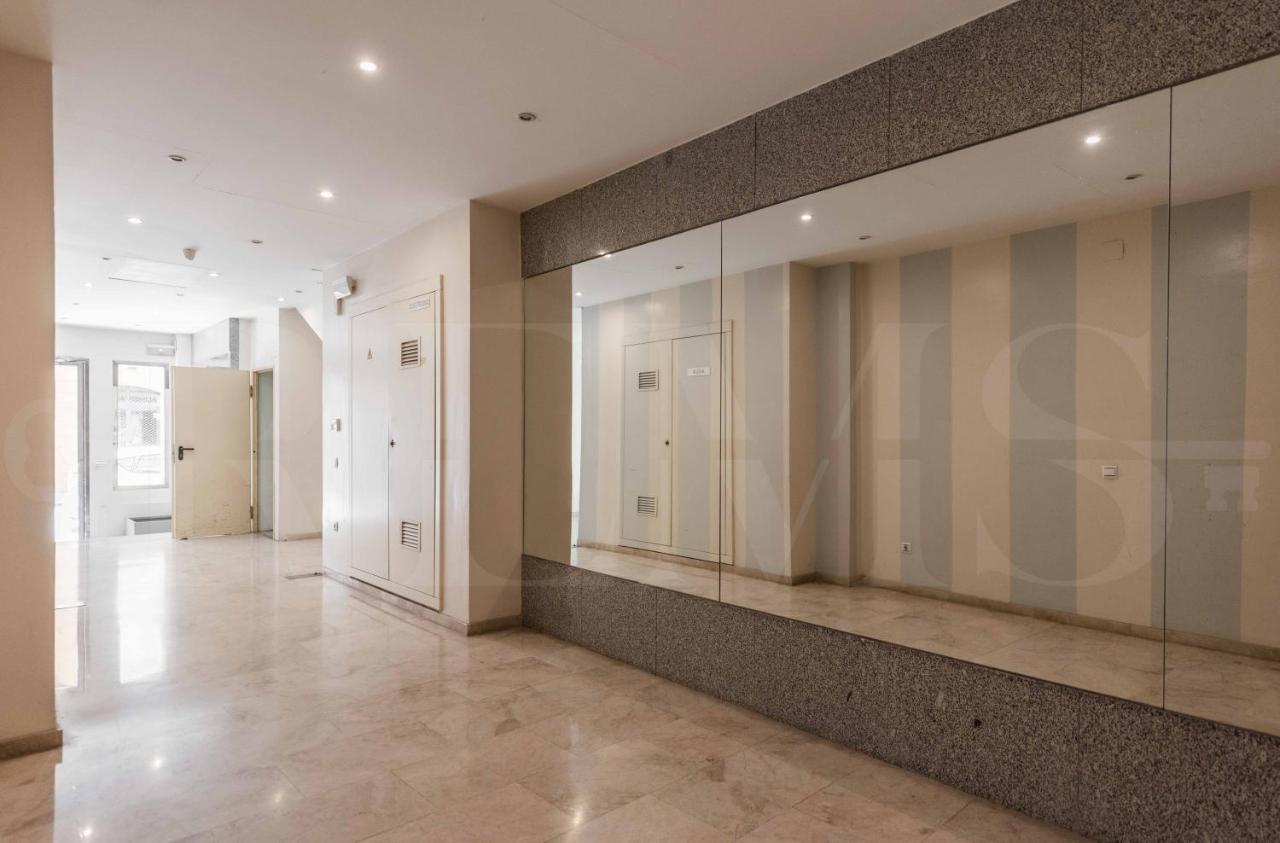 Stylish Studio Near Plaza De La Merced - Center Малага Екстер'єр фото